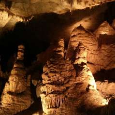 Cumberland Caverns